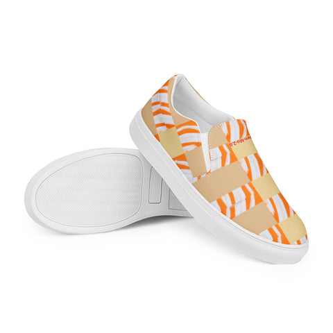 'Orange Swirl On the Beach' Men’s Slip-On Canvas Shoes