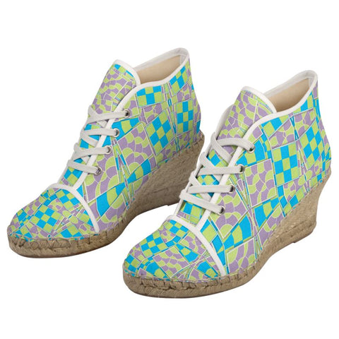 ‘Dueling Clovers' Women’s Hi-top Lace Up Espadrille Wedges