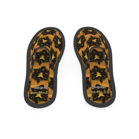 'Una Tulipa Stamen' Unisex Slippers