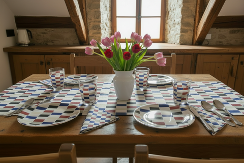 BM2-Casa 'Primaries' China Plates