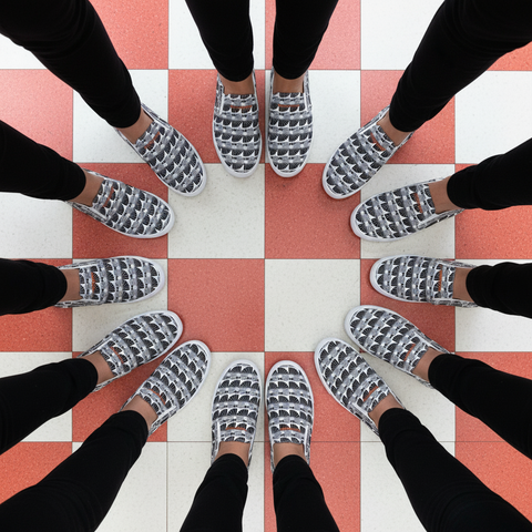 'The Image Guru Infinity' Unisex Slip-On Canvas Shoes